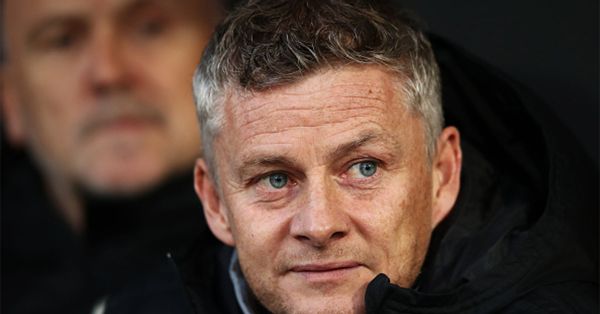 - OCTOBER 03: Ole Gunnar Solskjaer, Manager of Manchester United looks on prior to the UEFA Europa League group L match between AZ Alkmaar and Manchester United at ADO Den Haag on October 03, 2019 in The Hague, Netherlands. PHOTO/ GETTY IMAGES