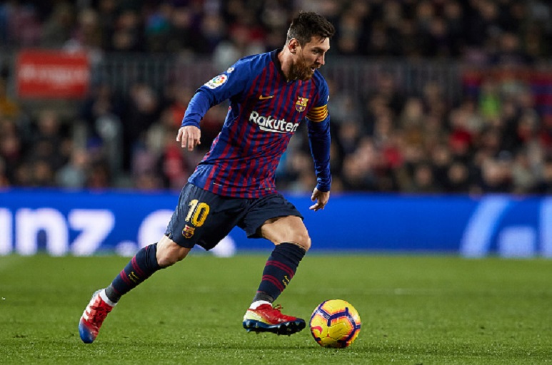   Lionel Messi of FC Barcelona runs with the ball during the La Liga match between FC Barcelona and SD Eibar at Camp Nou on January 13, 2019 in Barcelona, Spain. PHOTO/GETTY IMAGES