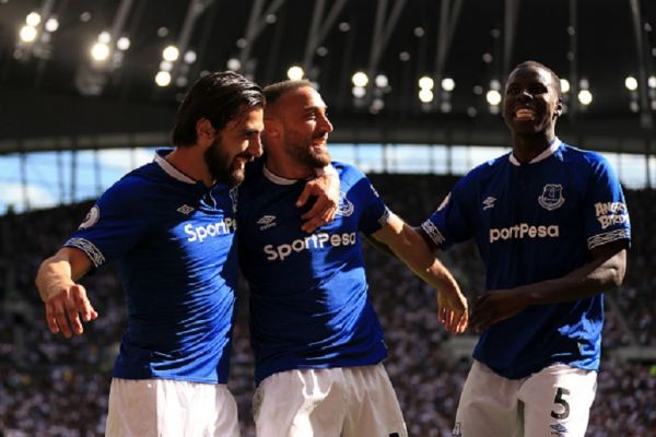  Cenk Tosun of Everton celebrates after scoring his team's second goal during the Premier League match between Tottenham Hotspur and Everton FC at Tottenham Hotspur Stadium on May 12, 2019 in London, United Kingdom. PHOTO/ GETTY IMAGES