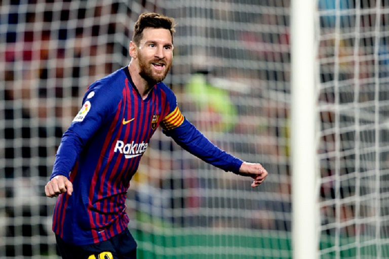  Lionel Messi of FC Barcelona celebrates 1-0 during the Spanish Copa del Rey match between FC Barcelona v Levante at the Camp Nou on April 27, 2019 in Barcelona Spain.PHOTO/GETTY IMAGES
