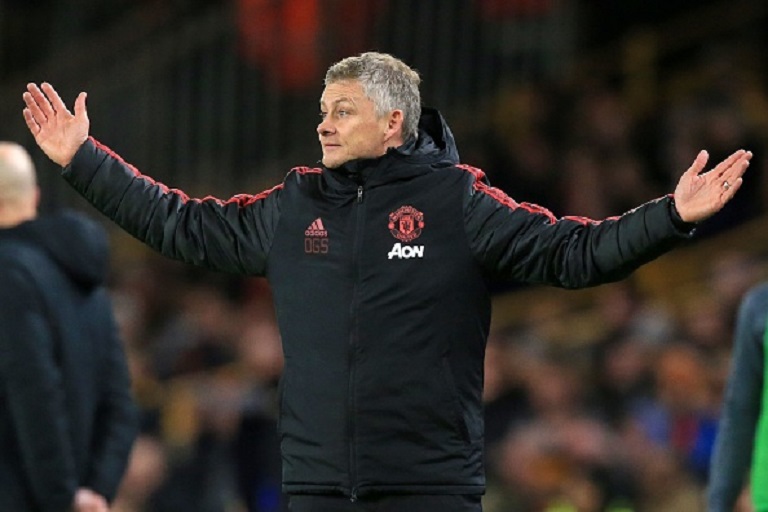  Manchester United's Norwegian head coach Ole Gunnar Solskjaer gestures on the touchline during the FA Cup quarter-final football match between Wolverhampton Wanderers and Manchester United at the Molineux stadium in Wolverhampton, central England on March 16, 2019. PHOTO/ GETTY IMAGES