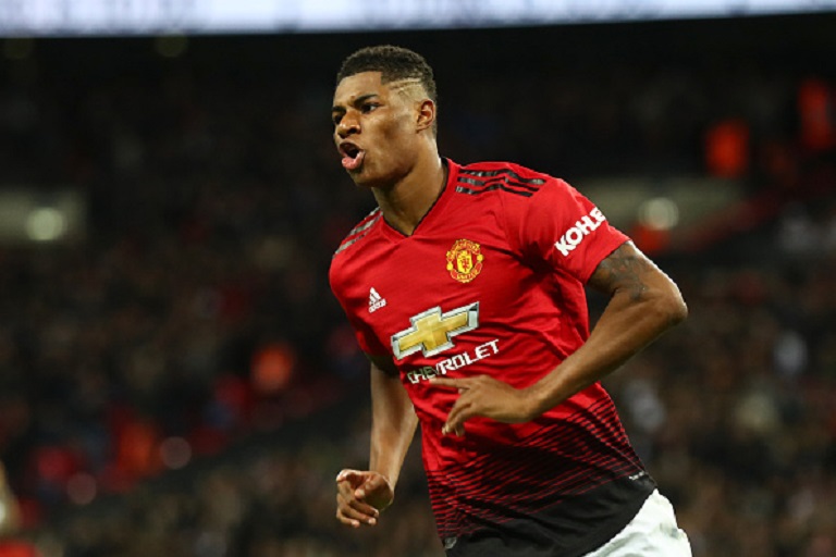 Marcus Rashford of Manchester United celebrates after scoring his team's first goal during the Premier League match between Tottenham Hotspur and Manchester United at Wembley Stadium on January 13, 2019 in London, United Kingdom.PHOTO/GETTY IMAGES