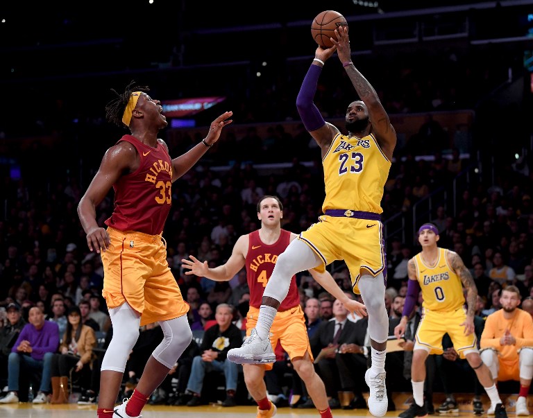  NOVEMBER 29: LeBron James #23 of the Los Angeles Lakers shoot a fade away in front of Myles Turner #33 of the Indiana Pacers during a 104-96 Laker win at Staples Center on November 29, 2018 in Los Angeles, California. PHOTO/AFP