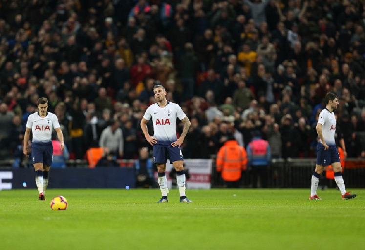 A dejected Toby Alderweireld of Tottenham Hotspur after Helder Costa of Wolverhampton Wanderers scores a goal to make it 1-3 during the Premier League match between Tottenham Hotspur and Wolverhampton Wanderers at Wembley Stadium on December 29, 2018 in London, United Kingdom.PHOTO/GETTY IMAGES