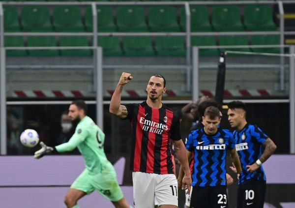 AC Milan's Swedish forward Zlatan Ibrahimovic (C) celebrates after winning the Italian Serie A football match between Inter Milan and AC Milan at the San Siro stadium in Milan on October 17, 2020. PHOTO | AFP