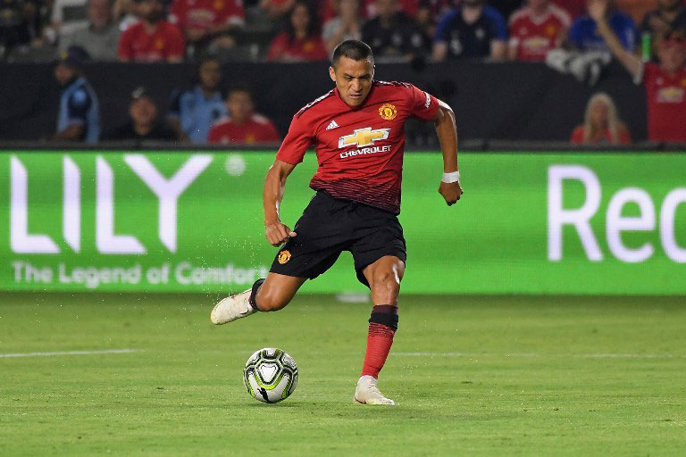 Alexis Sanchez of Manchester United scores a goal in the first half against A.C. Milan during the International Champions Cup 2018 at StubHub Center on July 25, 2018 in Carson, California. PHOTO/AFP