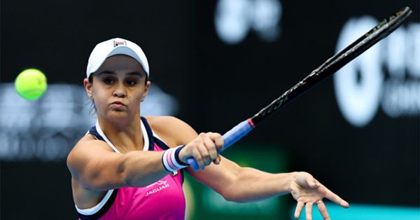 Ashleigh Barty of Australia returns a shot against Kiki Bertens of Netherlands during the Women's singles Semifinal match of 2019 China Open at the China National Tennis Center on October 05, 2019 in Beijing, China. PHOTO/ GETTY IMAGES