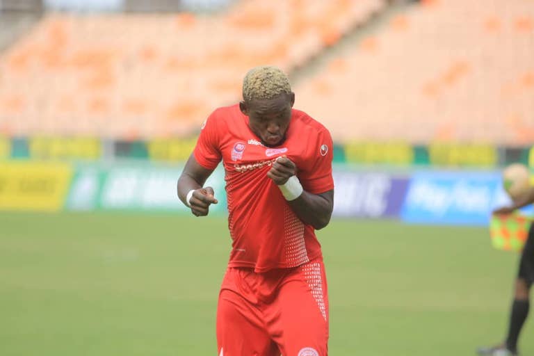 BLOWING HOT: Simba SC player Zana Coulibaly celebrates scoring his penalty in the 2019 SportPesa Cup third-place playoff at the National Main Stadium, Dar-es-Salaam on January 27, 2019. PHOTO/SPN