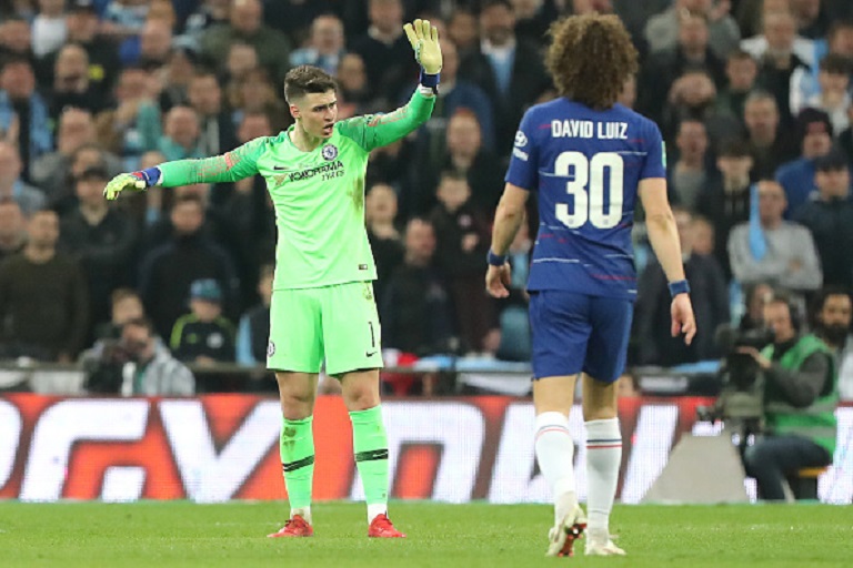 Chelsea goalkeeper Kepa Arrizabalaga argues with manager Maurizio Sarri as he tries to sub him off during the Carabao Cup Final between Chelsea and Manchester City at Wembley Stadium on February 24, 2019 in London, England. PHOTO/GettyImages
