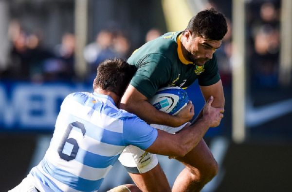 Damian De Allende of South Africa is tackled by Pablo Matera of Argentina during a match between Argentina and South Africa as part of The Rugby Championship 2019 at Padre Ernesto Martearena Stadium on August 10, 2019 in Salta, Argentina. PHOTO/ GETTY IMAGES