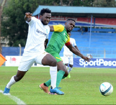 Eugene Mukangula (left) of AFC Leopards SC in action against Kariobangi Sharks FC. PHOTO/CapitalFM