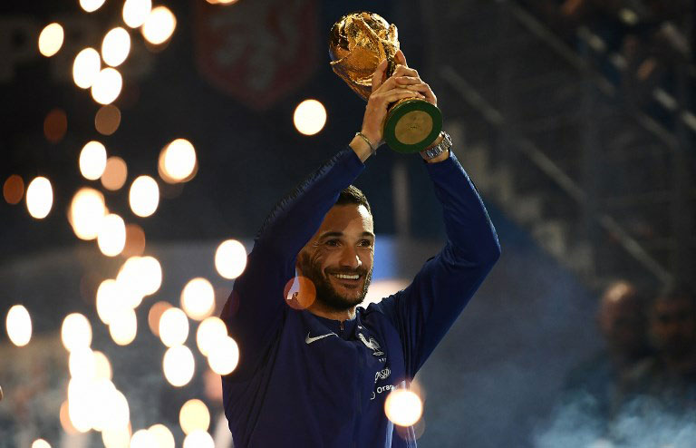 France's goalkeeper Hugo Lloris holds the trophy during a ceremony to celebrate the victory of the 2018 World Cup before the lap of honour at the end of the UEFA Nations League football match between France and Netherlands at the Stade de France stadium, in Saint-Denis, northern of Paris, on September 9, 2018. PHOTO/AFP
