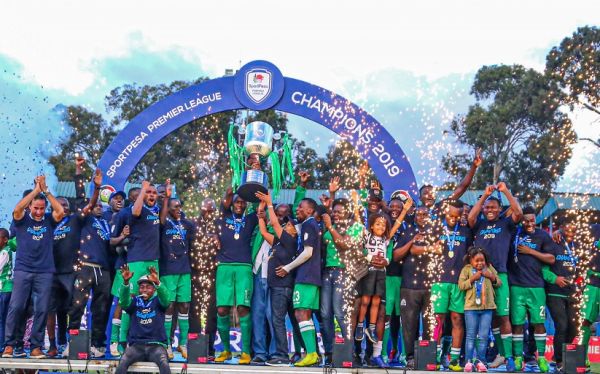 Gor Mahia FC celebrate after being handed the 2018/19 SportPesa Premier League (SPL) trophy after a 1-1 draw against Posta Rangers FC at the Kenyatta Stadium in Machakos on Saturday, May 25, 2019. PHOTO | DUNCAN SIRMA | SPN