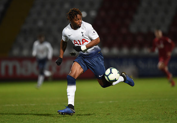 Kazaiah Sterling of Tottenham Hotspur controls the ball during the Premier League 2 match between Tottenham Hotspur and Liverpool at The Lamex Stadium on January 07, 2019 in Stevenage, England.PHOTO/GETTY IMAGES