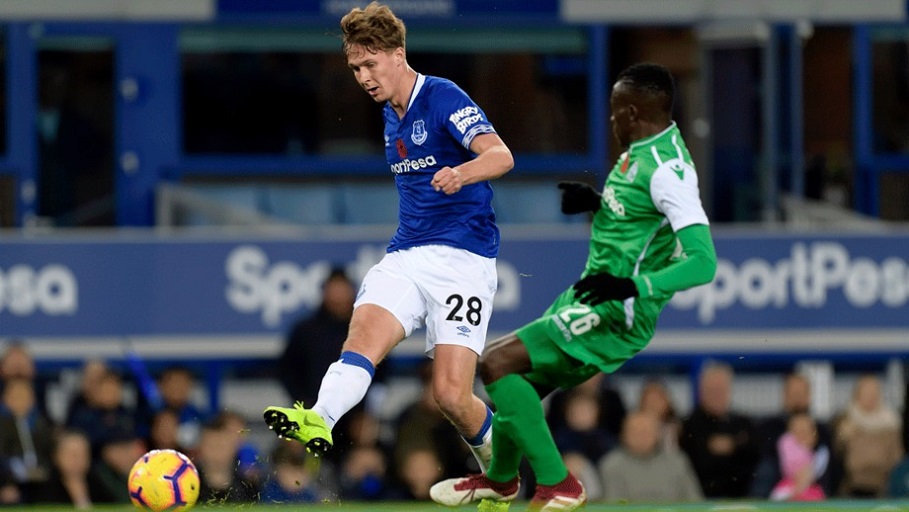 Kieran Dowell (number 28) of Everton FC unleash a shot during their SportPesa Trophy contest against Kenya’s Gor Mahia FC at Goodison Park in Liverpool on Tuesday November 6 , 2018.PHOTO/EVERTON FC