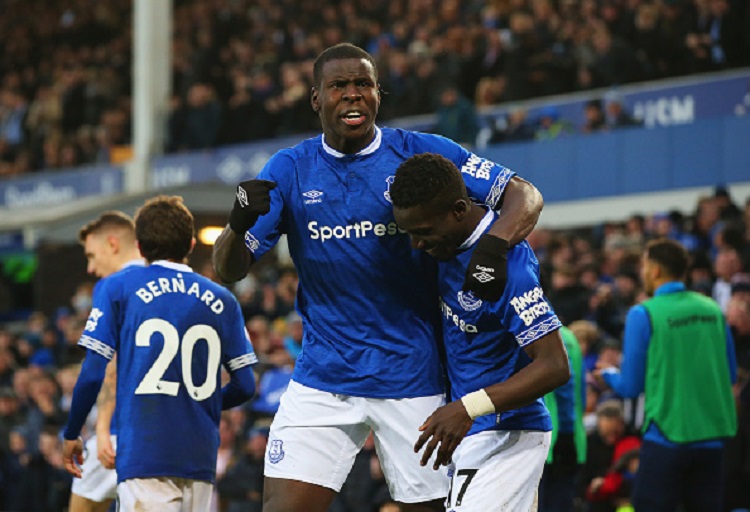 Kurt Zouma of Everton celebrates after scoring his team's first goal with Idrissa Gueye (17) during the Premier League match between Everton FC and AFC Bournemouth at Goodison Park on January 13, 2019 in Liverpool, United Kingdom.PHOTO/GETTY IMAGES