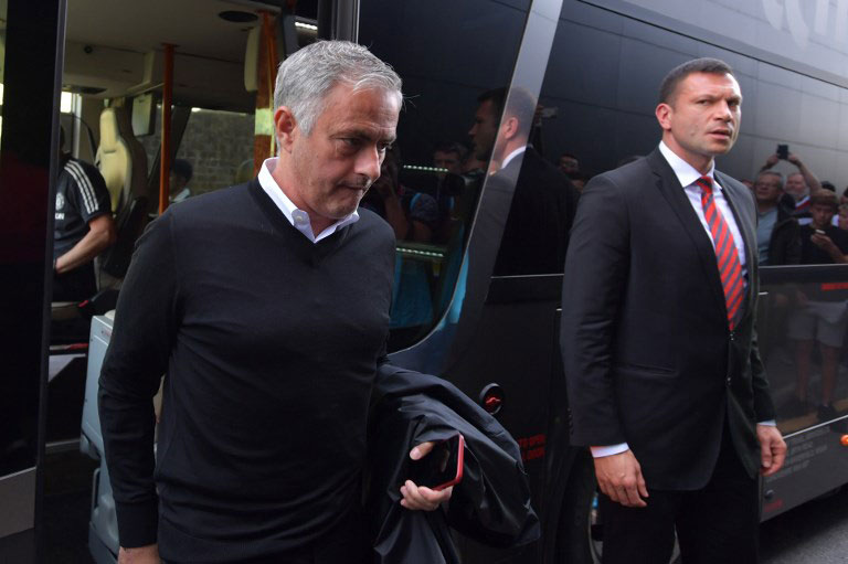 Manchester United's Portuguese manager Jose Mourinho arrives for the English Premier League football match between Watford and Manchester United at Vicarage Road Stadium in Watford, north of London on September 15, 2018. PHOTO/AFP