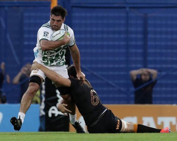 New Zealand's Chiefs flanker Luke Jacobson (L) is tackled by Argentina's Jaguares flanker Tomas Lezana, during their Super Rugby match at Jose Amalfitani stadium in Buenos Aires, on March 30, 2019. PHOTO | AFP