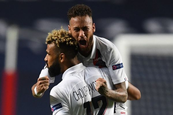 Paris Saint-Germain's Cameroon forward Eric Maxim Choupo-Moting (front) celebrates with Paris Saint-Germain's Brazilian forward Neymar after scoring a goal during the UEFA Champions League quarter-final football match between Atalanta and Paris Saint-Germain at the Luz Stadium in Lisbon on August 12, 2020. PHOTO | AFP