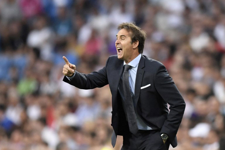 Real Madrid's Spanish coach Julen Lopetegui reacts during the Santiago Bernabeu Trophy football match between Real Madrid and AC Milan in Madrid on August 11, 2018. PHOTO/AFP
