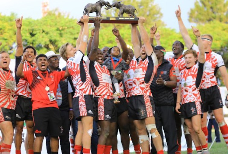 Samurai lift the 2018 Safari 7s title at RFUEA Grounds in Nairobi on Sunday, November 11, 2018. PHOTO/KRU