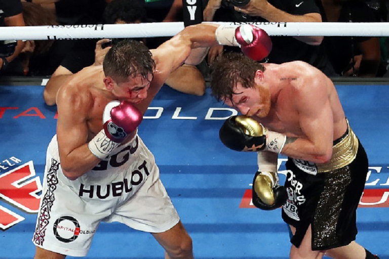 Saul Canelo Alvarez and Gennady Golovkin fight during the WBC-WBA-IBO Ring Middleweight Title bout at T-Mobile Arena on September 15, 2018 in Las Vegas, Nevada. PHOTO/GETTY IMAGES