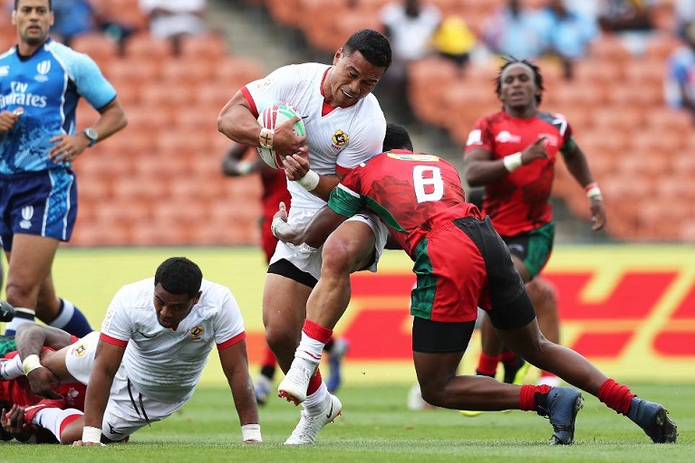 Tonga captain Tana Fotofili charges against the Kenya defense on day two of the HSBC World Rugby Sevens Series in Hamilton on 27 January, 2019. PHOTO/WORLD RUGBY