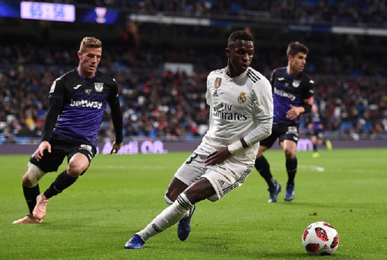 Vinicius Junior of Real Madrid CF in action against Jonathan Silva of CD Leganes during the Copa del Rey Round of 16 match between Real Madrid CF and CD Leganes at estadio Santiago Bernabeu on January 09, 2019 in Madrid, Spain. PHOTO/GETTY IMAGES