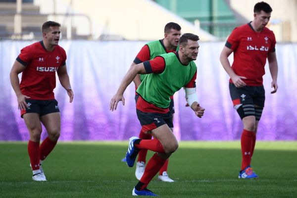 Wales' fly-half Dan Biggar (C) takes part in a training session at Prince Chichibu Memorial Rugby Ground in Tokyo on October 30, 2019, ahead of their Japan 2019 Rugby World Cup bronze final against New Zealand. PHOTO | AFP