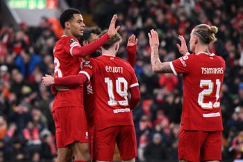 Salah's 200th Liverpool goal inspires fightback over Palace