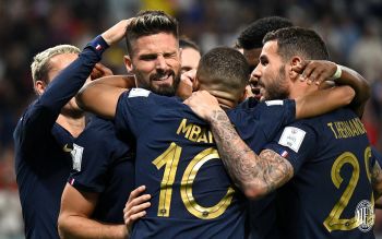 Giroud Equals All-Time Scoring Record As World Champions France Discipline Australia