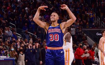 Record-Breaking Curry Hits 50 In Warriors Win, Lakers Bounce Back