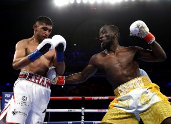 I Will Not Fight Behind Closed Doors- Former World Champ Amir Khan States